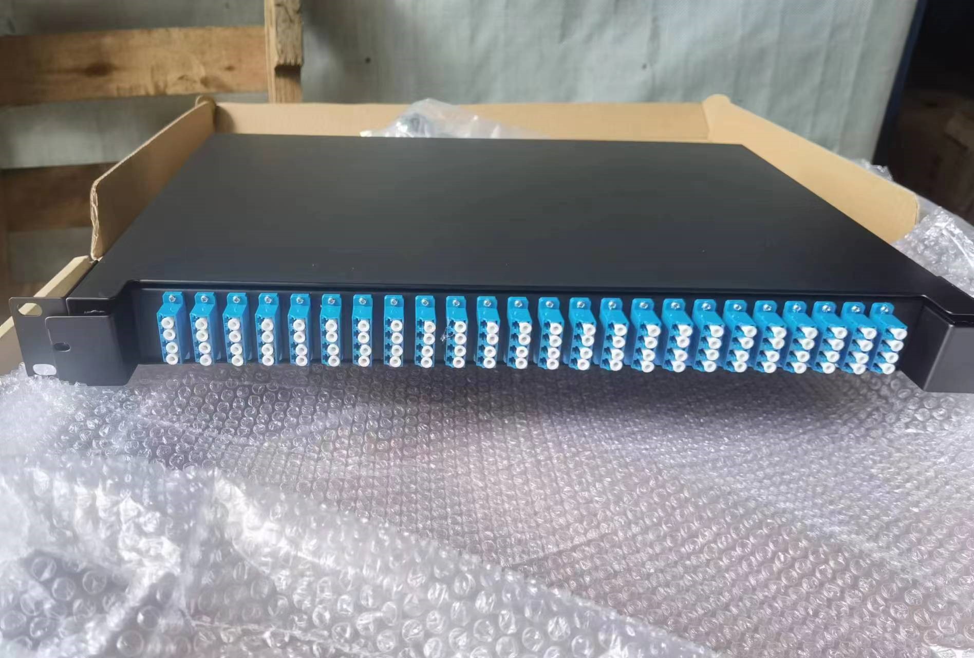 ODF Rackmount 96 core LC 1U-image